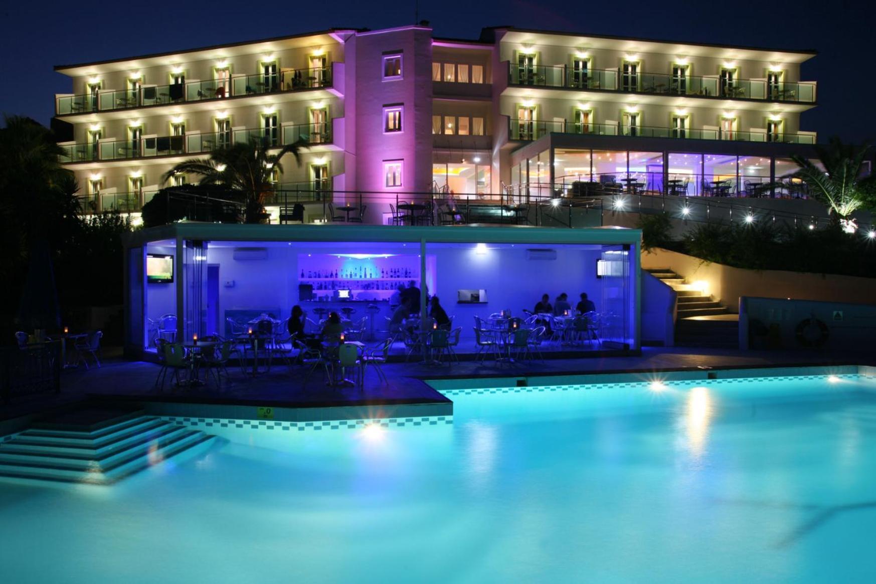 Princessa Riviera Resort Питагорио Екстериор снимка