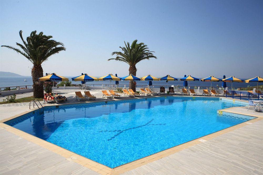 Princessa Riviera Resort Питагорио Екстериор снимка