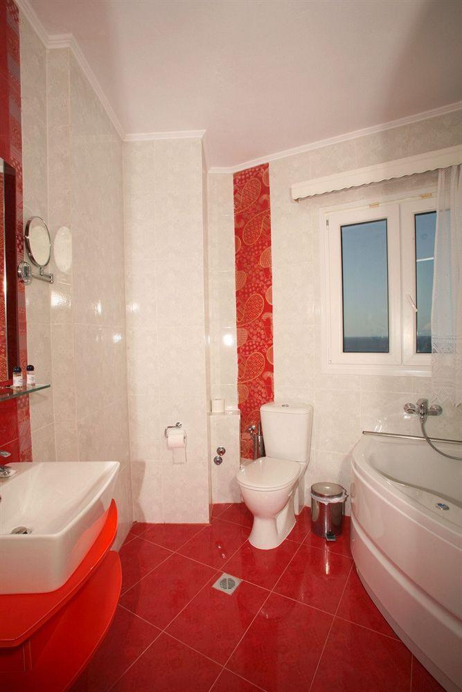 Princessa Riviera Resort Питагорио Екстериор снимка